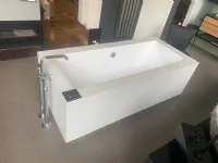 Vasca da bagno in Corian modello Vasca freestanding style sistem rivestita in corian 180x80 cm Artigianale a prezzo scontato