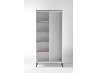 Armadio Birex modello Slim. Armadio attrezzato con 2 ante scorrevoli. All'interno di un'anta vi sono 4 ripiani mentre dentro all'altra vi sono 2 appendiabiti e 1 ripiano.
