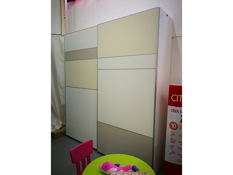 Armadio Doimo CityLine Armadio 2 ante scorrevoli Armadio Doimo CityLine Armadio 2 ante scorrevoli