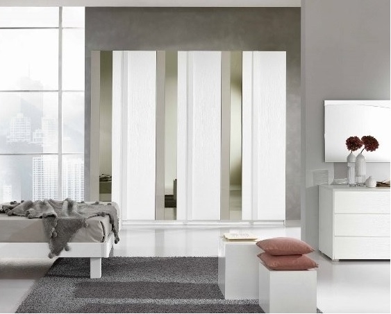 Armadio gierre in laminato bianco frassino con specchio e vetro ... Armadio tre ante specchio bianco