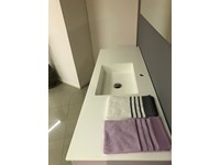 Bagno mod. Tempo Fair particolare del piano in Tecnoryl