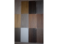 materiali in legno venati per mobili azzurra arredo bagno della collezione di Mottes Mobili