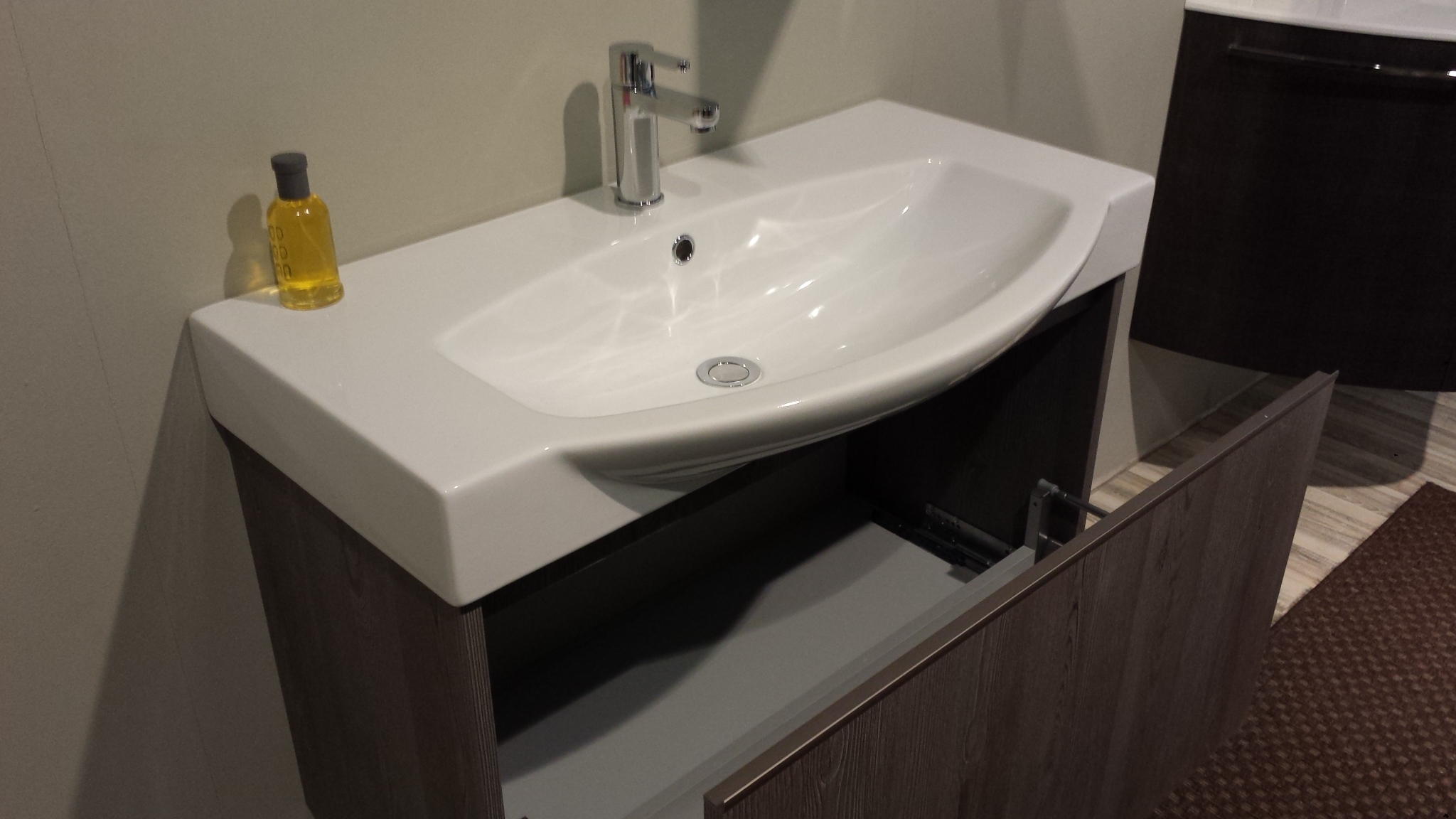 Cerasa movida moderno arredo bagno a prezzi scontati