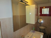 Arredo bagno scontao del 50 % in stile moderno della collezione Azzurra