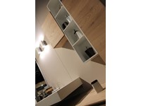 Bagno Fenix in resina e rovere naturale
