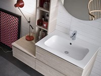 Bagno moderno sospeso Compab nobilitato e marmo