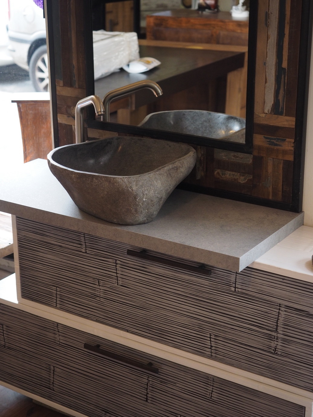 Mobile bagno in legno e crash bambu con specchiio in legno e ferro ...