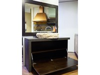mobile bagno in legno etno brown con anta unica e maniglione lungo indonesia