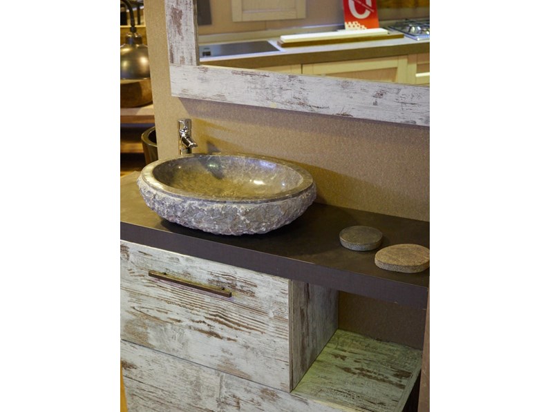 Mobile bagno Nuovi mondi cucine Bagno vintage shabby chic con un ... Mobile bagno Nuovi mondi cucine Bagno vintage shabby chic con un ...