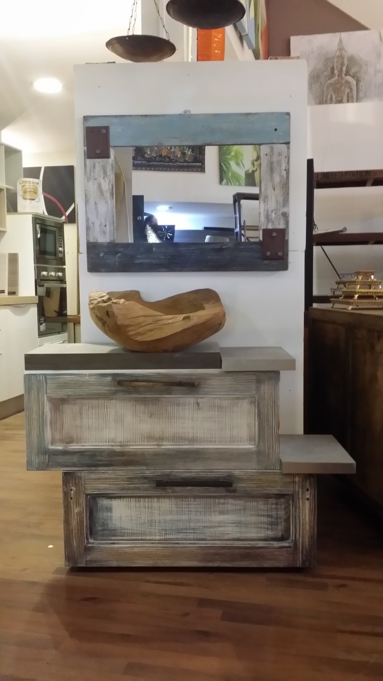 Bagno shabby chic moderno : bagno al mare col tampax. bagno al ...