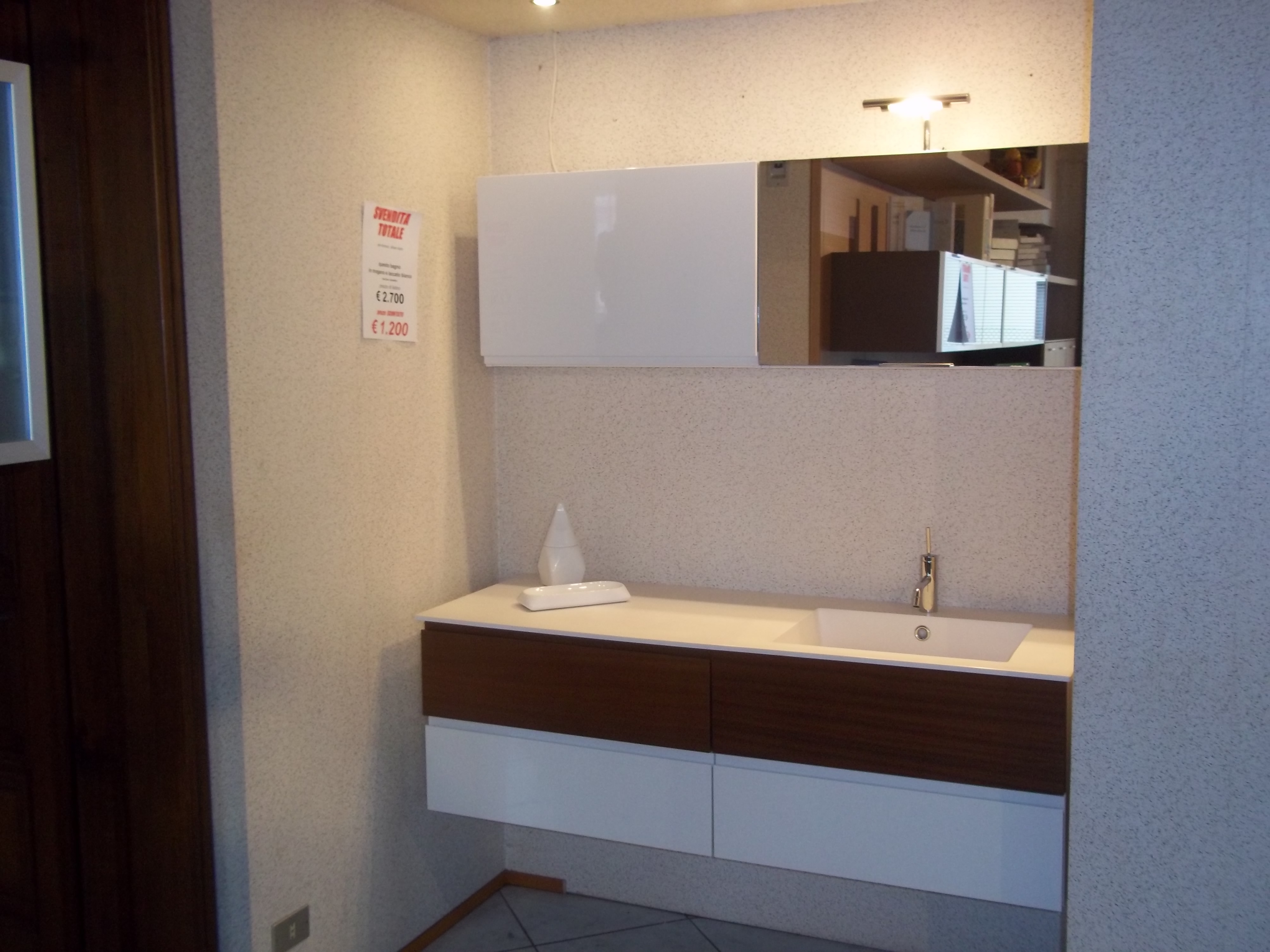 Offerta bagno cerasa arredo bagno a prezzi scontati Bagni con mensoloni