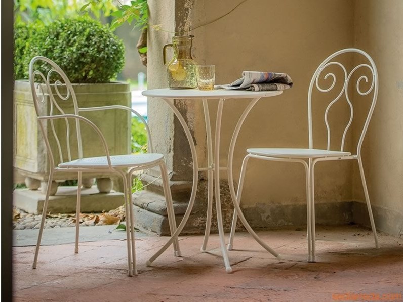 Emu Pigalle ø 60 Con 2 Poltroncine Caprera Tavolo Da Giardino A Prezzi Outlet