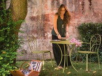 Emu Pigalle ø 60 con 2 poltroncine caprera: tavolo da giardino a prezzi outlet