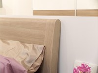 particolare letto
