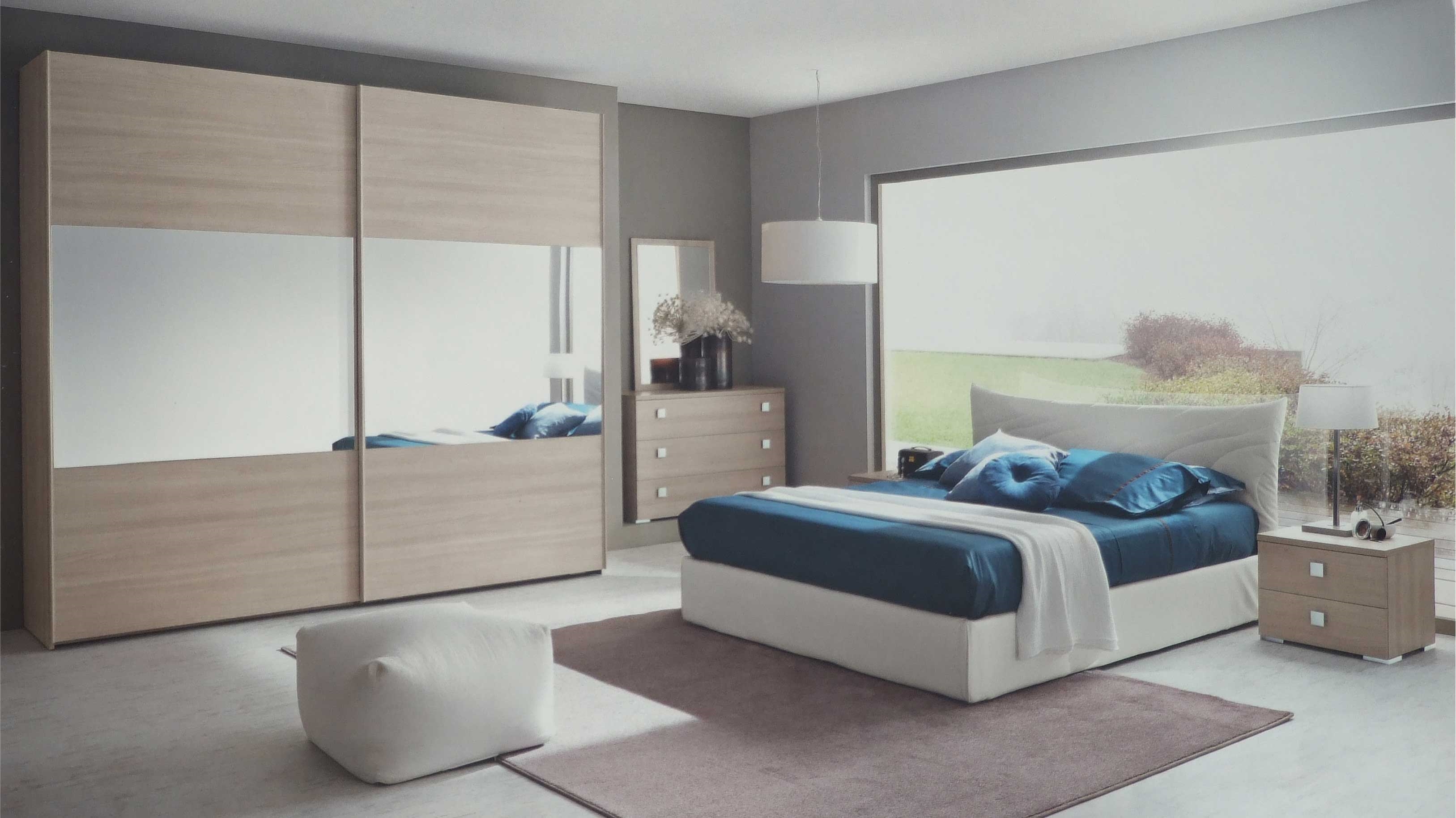 Camera matrimoniale, completa armadio con specchi, letto giroletto ...
