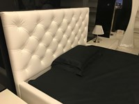 Camera Besana modello Ego testiera letto