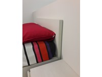 camera da letto in laminato corda venato composta da armadio, letto e 2 comodini