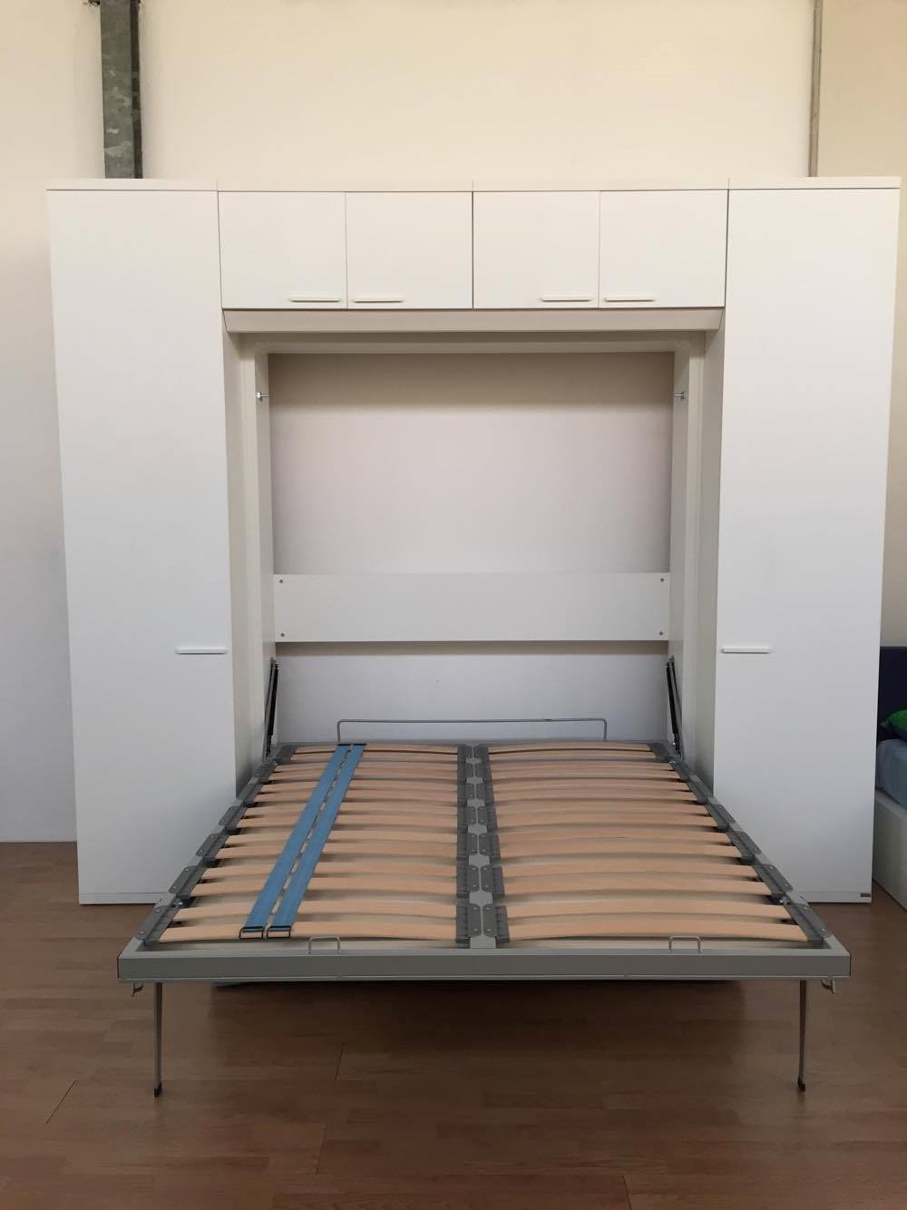 Letto Matrimoniale Scomparsa Con Divano