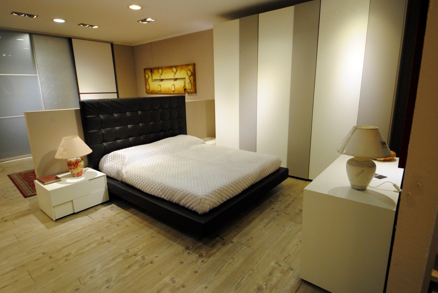 Camera sma armadio vertical/style e gruppo letto prestige. letto ... Cucina stile paris bianca