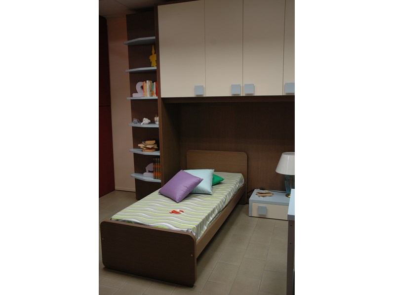 Cameretta a ponte Linea D con letto singolo, scrivania e libreria a ... Cameretta a ponte Linea D con letto singolo, scrivania e libreria a ...