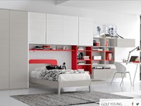 Cameretta Colombini modello Y506 linea Golf. Cameretta comprensiva di armadio, mensola, libreria, ripiani, letto, panchetta, comodino, scrivania e sedia.