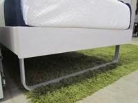 particolare piedino letto Marka modello Stratos