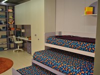 Cameretta Nidi Scontata 62 % - armadio, scrivania, libreria, 2 letti aperti