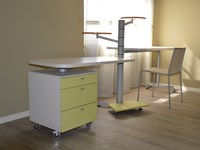 Cameretta composta da un letto singolo in legno e da due scrivanie sovrapposte. Scontata del -61%. Dimensioni letto ( Lunghezza 200 cm x Profonditą 90 cm x Altezza testiera 95 cm). Dimensioni scrivania pił piccola ( Lunghezza 115 cm x Profonditą 55 cm x Altezza 65 cm). Dimensioni scrivania grande ( Lunghezza 136 cm x Profonditą 64 cm x Altezza 75 cm). Offerta outlet Mobilgross