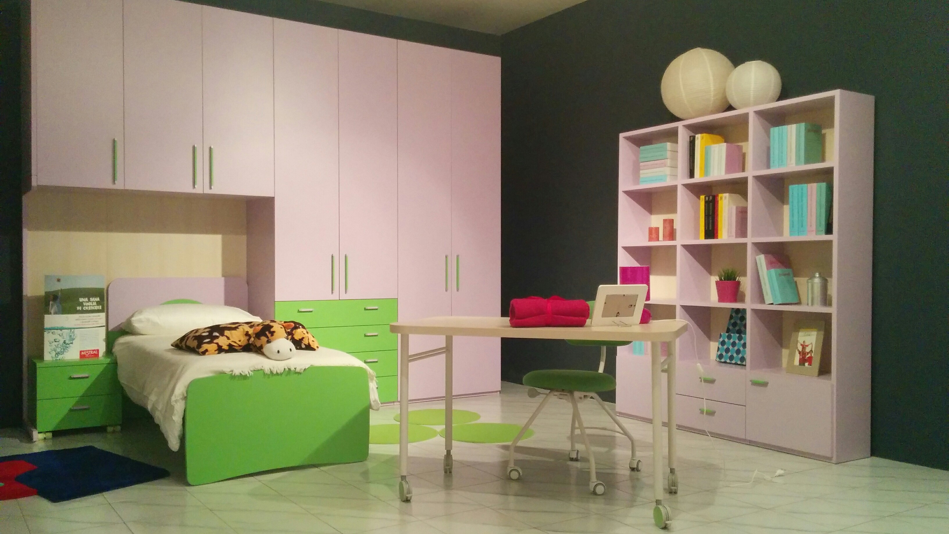 Mistral: prezzi outlet, offerte e sconti