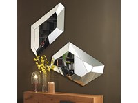 Specchi Diamond di Cattelan nei due posizionamenti