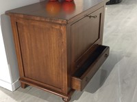 Particolare Porta TV con ribaltina