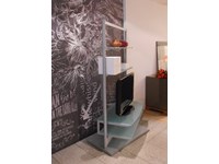 Porta TV PORADA modello UBLIQUA con possibilità di ruotare con mensole in cristallo Offerta Outlet Mobilgross. Scontato del 59%