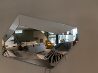 Specchio di Cattelan modello Diamond scontato del 23%