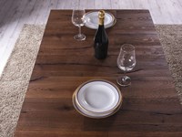 Tavolino Altacom modello Ulisse. Tavolino con il piano in legno rovere vecchio massiccio termotrattato e base in oro lucido.