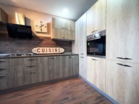 cucina angolare maxi con colonne dispensa e forno/frigo in super offerta outlet