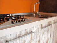 CUCINA LINEARE TRANCHE' LEGNO E SETA BROWN
