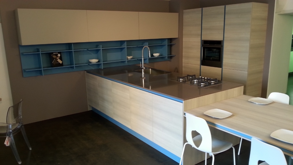Outlet cucine: offerte cucine online a prezzi scontati Cucina componibile lineare di due metri