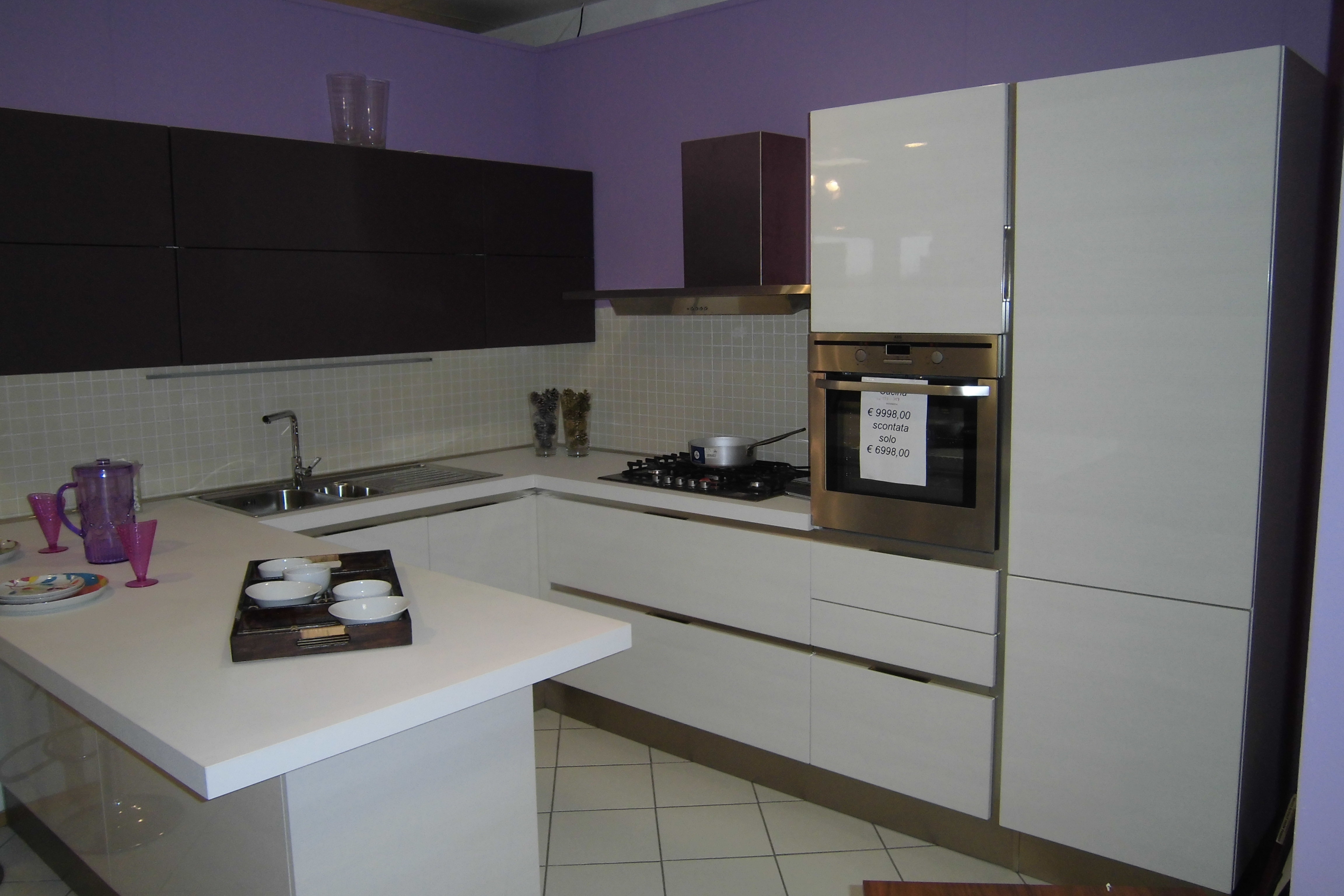 https://www.outletarredamento.it/img/cucine/carrera-go-veneta-cucine_O1.jpg
