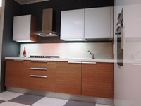 Cesar Cucine Cucina Aria - luce teack e bianco Moderna Vetro bianca