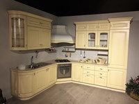 Cucina angolare Anta massello laccata decapè