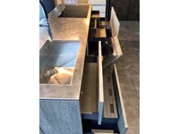Cucina ad isola in legno a prezzo ribassato 50%