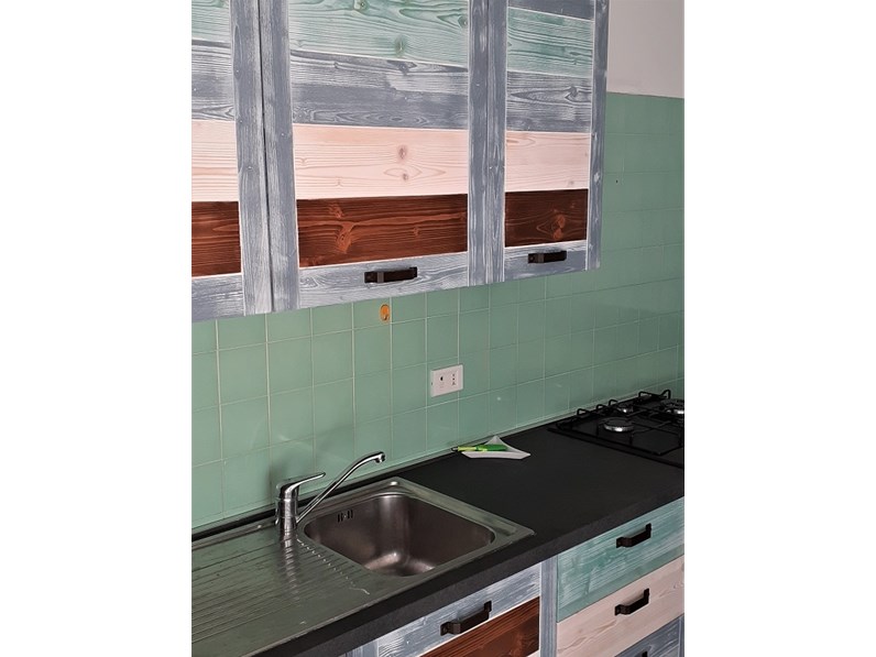 Cucina altri colori moderna lineare Cucina eco shabby ...