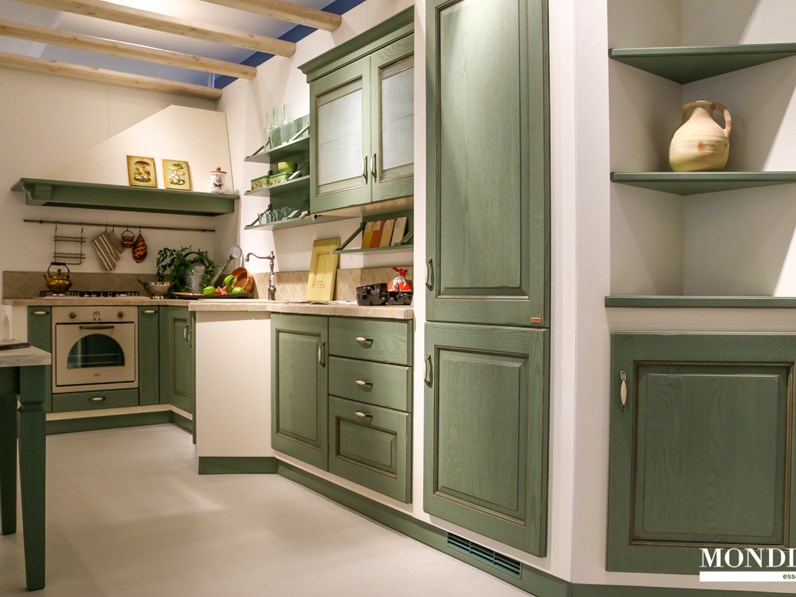 Cucina angolare Scavolini in muratura scontata del 51% Cucina angolare Scavolini in muratura scontata del 51%