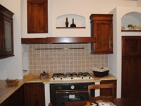 Cucina classica in noce nazionale