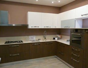 OUTLET CUCINE ad angolo Sconti fino al 70% OUTLET CUCINE ad angolo Sconti fino al 70%