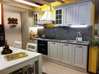 Cucina country modello Asolo in legno massello