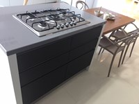 cucina moderna con promozione