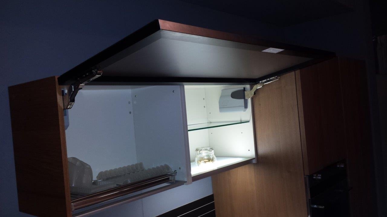 Cucina Cesar legno in offerta - Cucine a prezzi scontati Cucina Cesar legno in offerta - Cucine a prezzi scontati