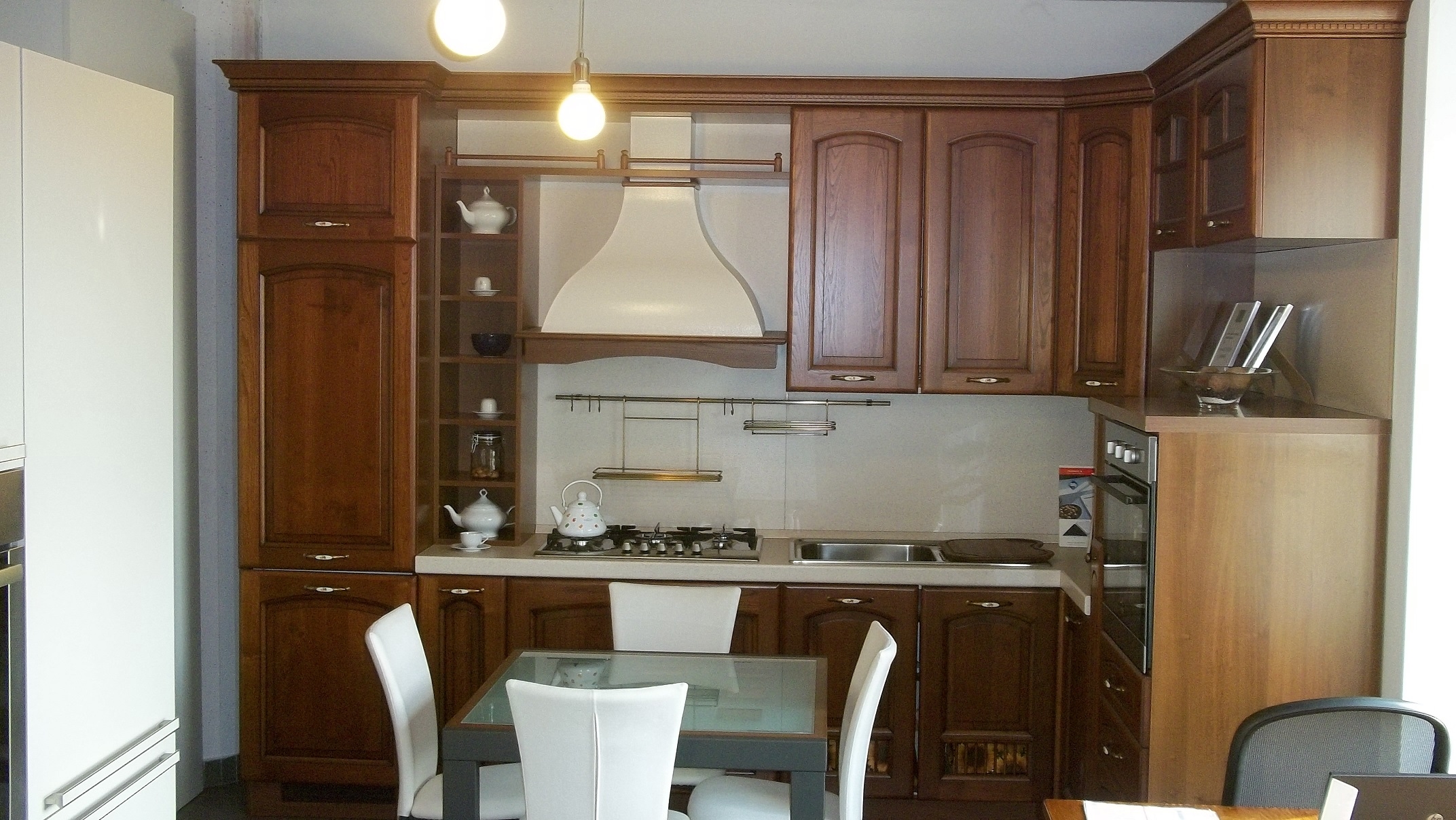 Cucina classica legno massello scontata 50% europlak natura ...
