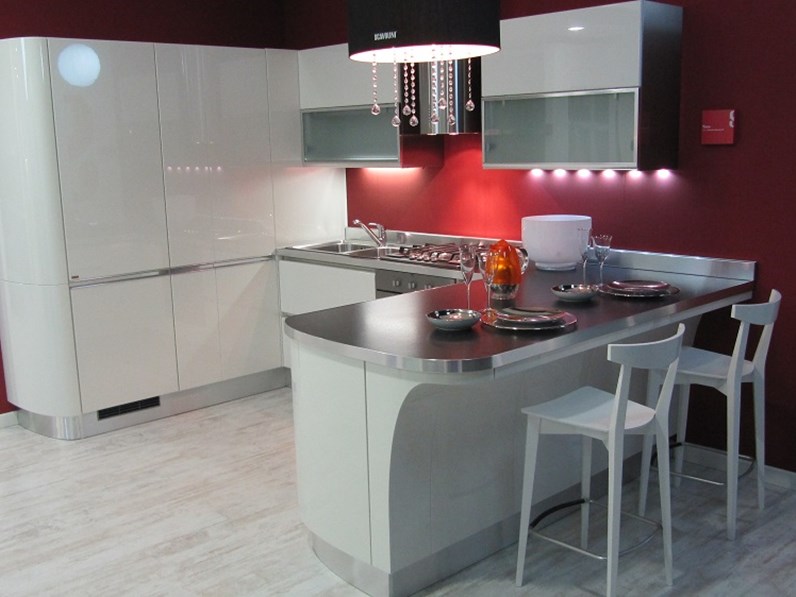 Cucina Scavolini tess laccato bianco lucido -53% Cucina Scavolini tess laccato bianco lucido -53%